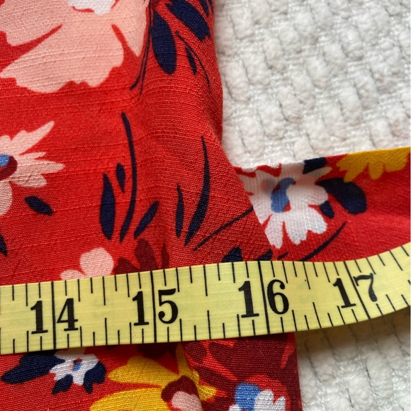 Bright coral floral short sleeve midi dress by Loft Size 2P - Picture 6 of 7